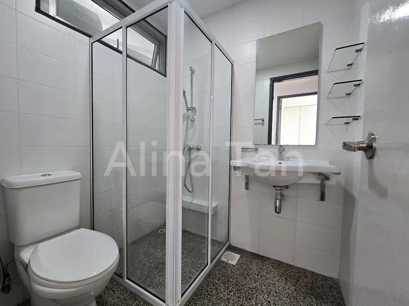 2 Bed Condo for Rent in  Kerrisdale - Image 4